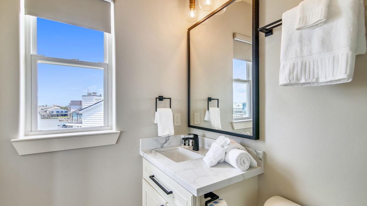 Photo of Bathroom in Jamaica Beach