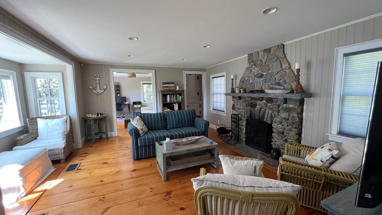 Photo of Bedroom in Friendship