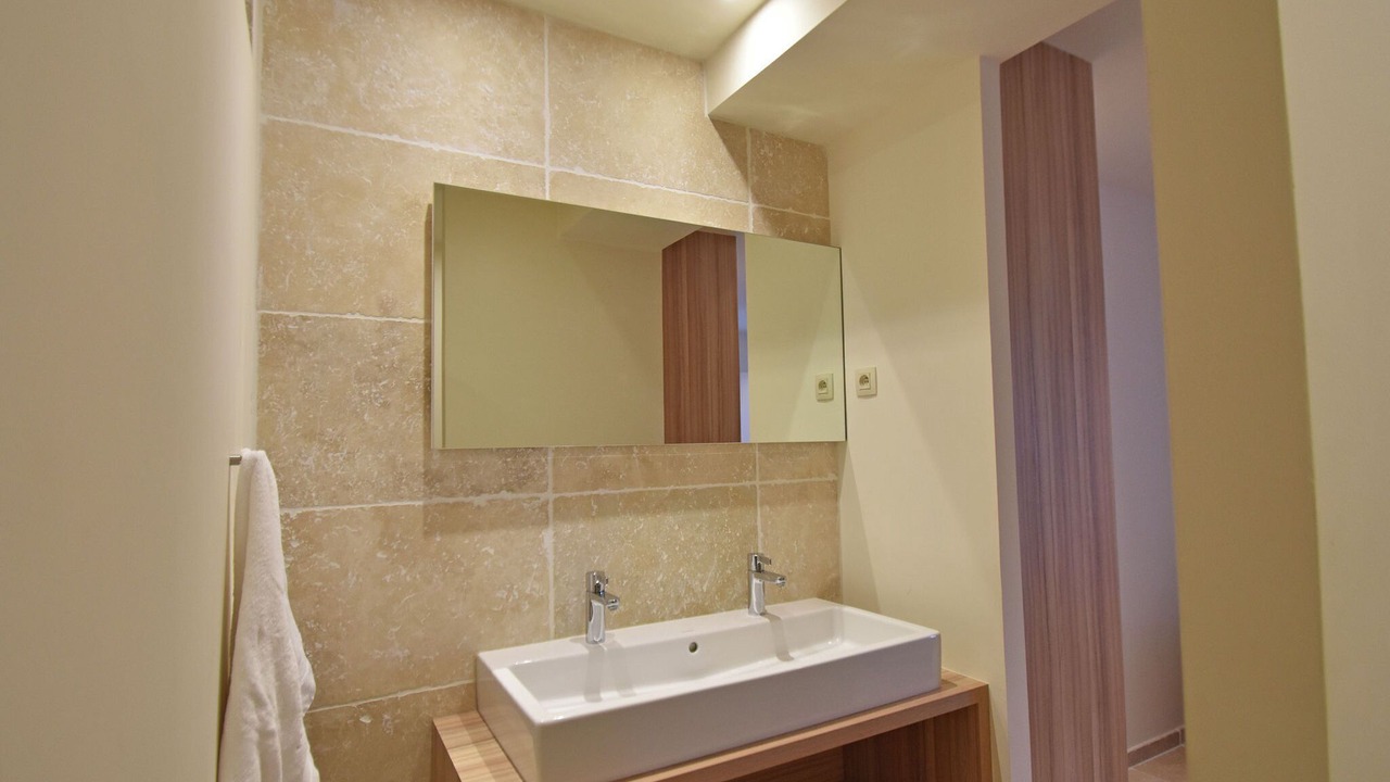 Photo of Bathroom in Villeseque-des-Corbieres