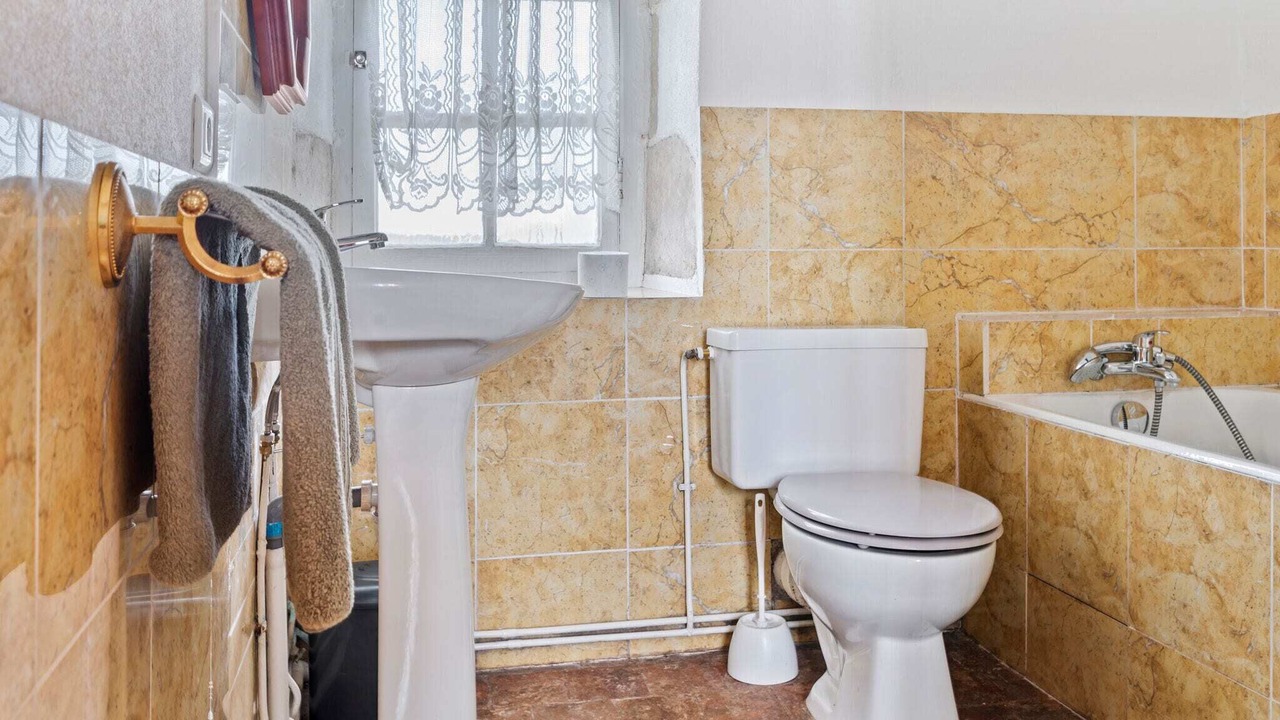 Photo of Bathroom in Chateau-sur-Allier