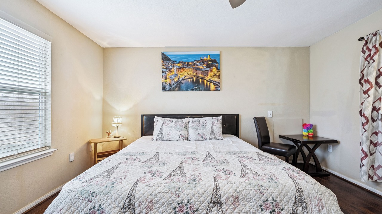 Photo of Bedroom in Pflugerville
