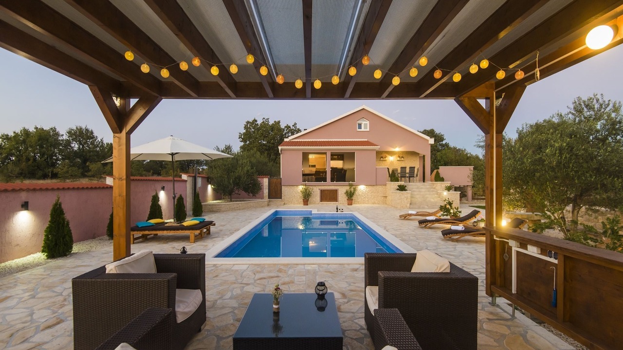 Photo of Outdoor in Lovinac