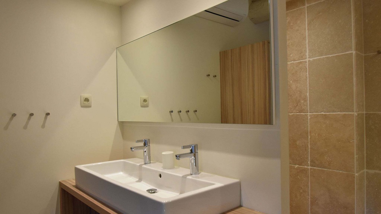 Photo of Bathroom in Villeseque-des-Corbieres
