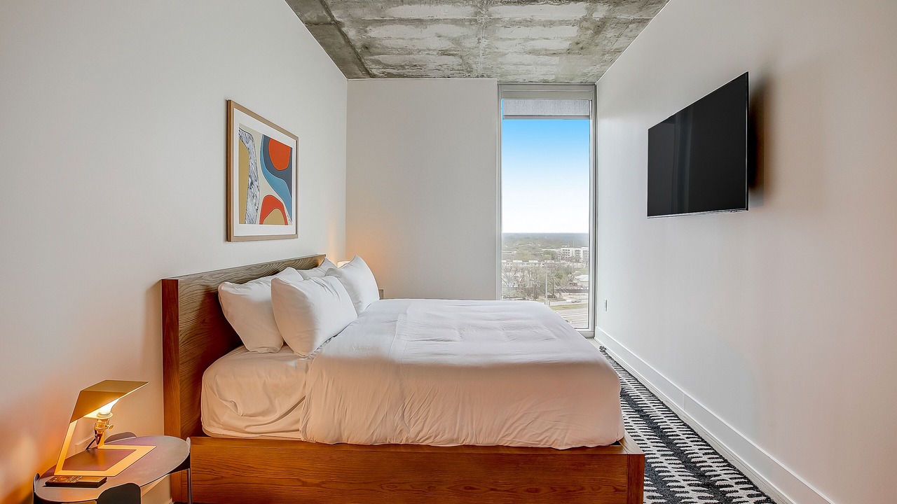 Photo of Bedroom in Rainey Street Historic District