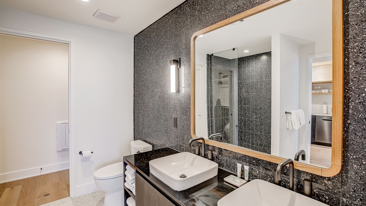Photo of Bathroom in Rainey Street Historic District