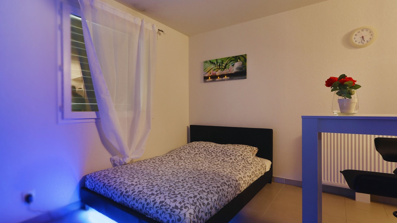 Photo of Bedroom in Gares