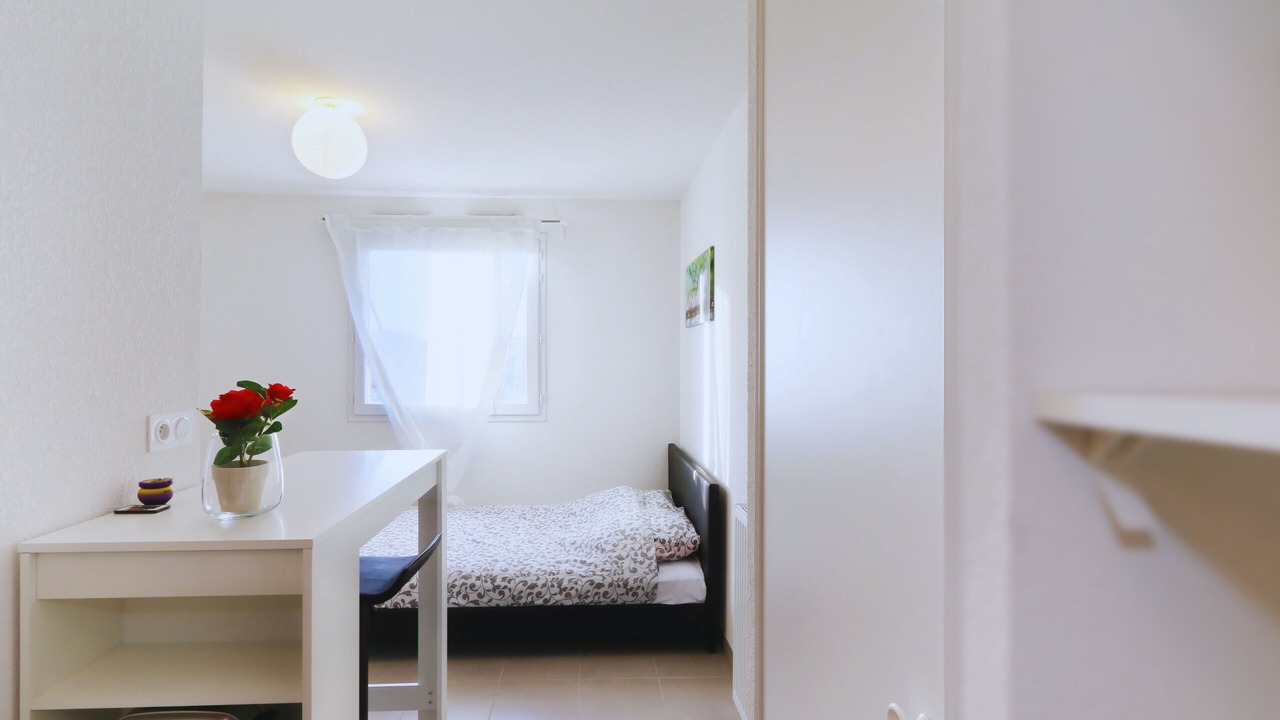 Photo of Bedroom in Gares