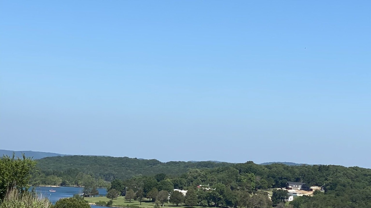 Photo of Outdoor in Golden