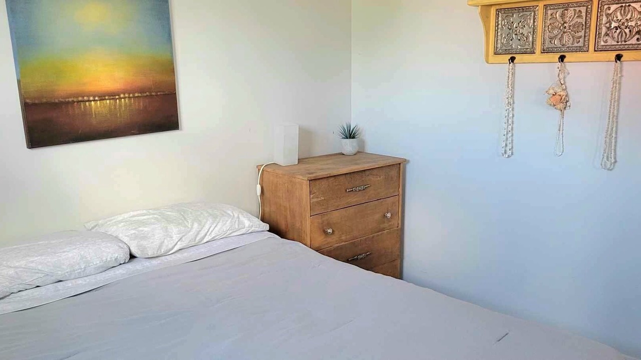 Photo of Bedroom in Pointe-du-Chene