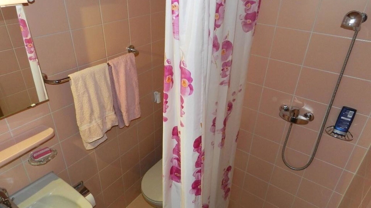 Photo of Bathroom in Lauenen