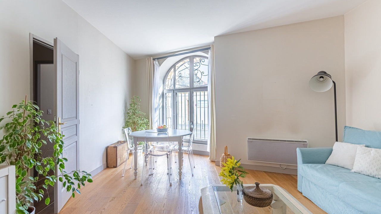 Photo of Livingroom in Saint Genes