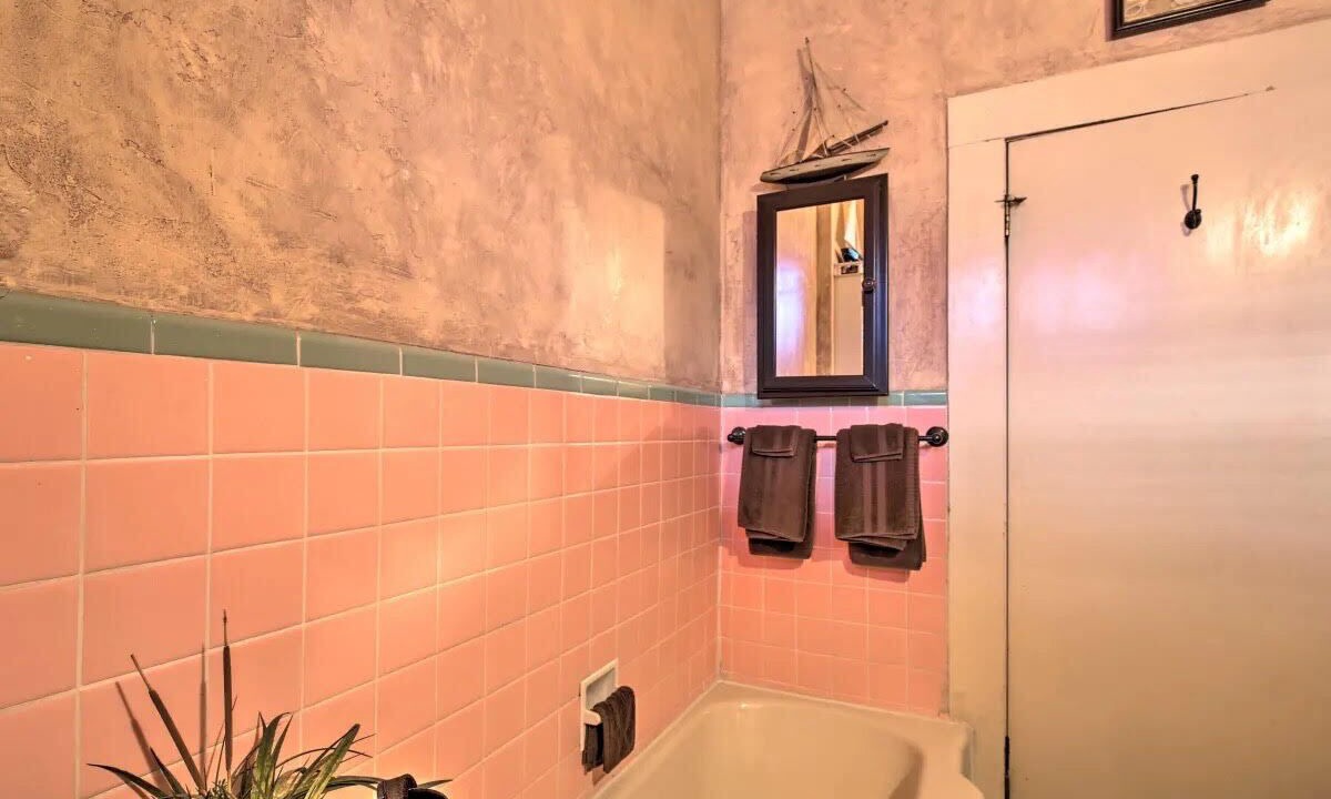 Photo of Bathroom in Tobin Hill