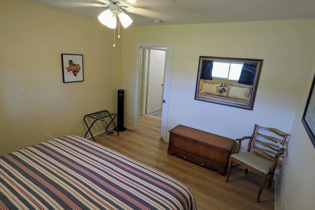 Photo of Bedroom in Bastrop