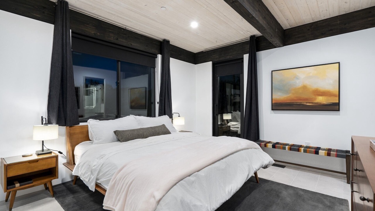Photo of Bedroom in Leigh Estates