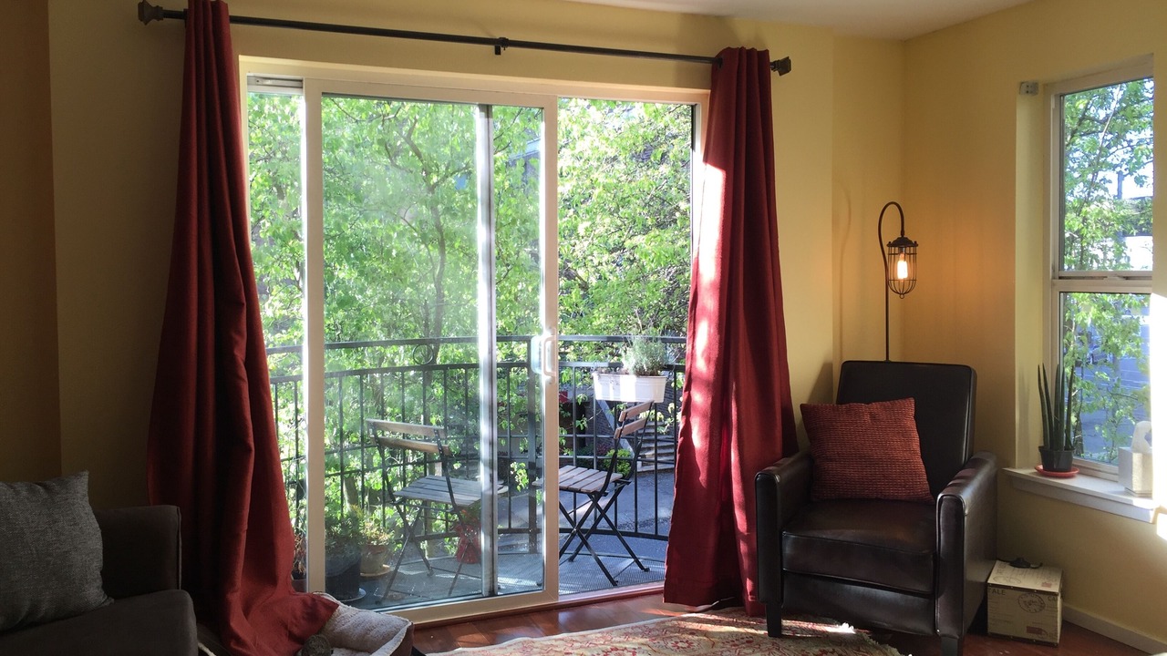 Photo of Livingroom in Belltown