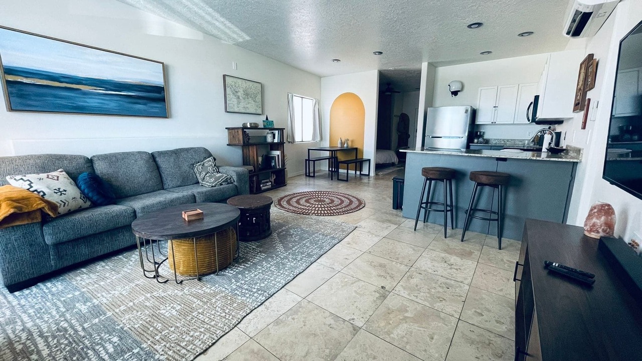 Photo of Livingroom in Nob Hill