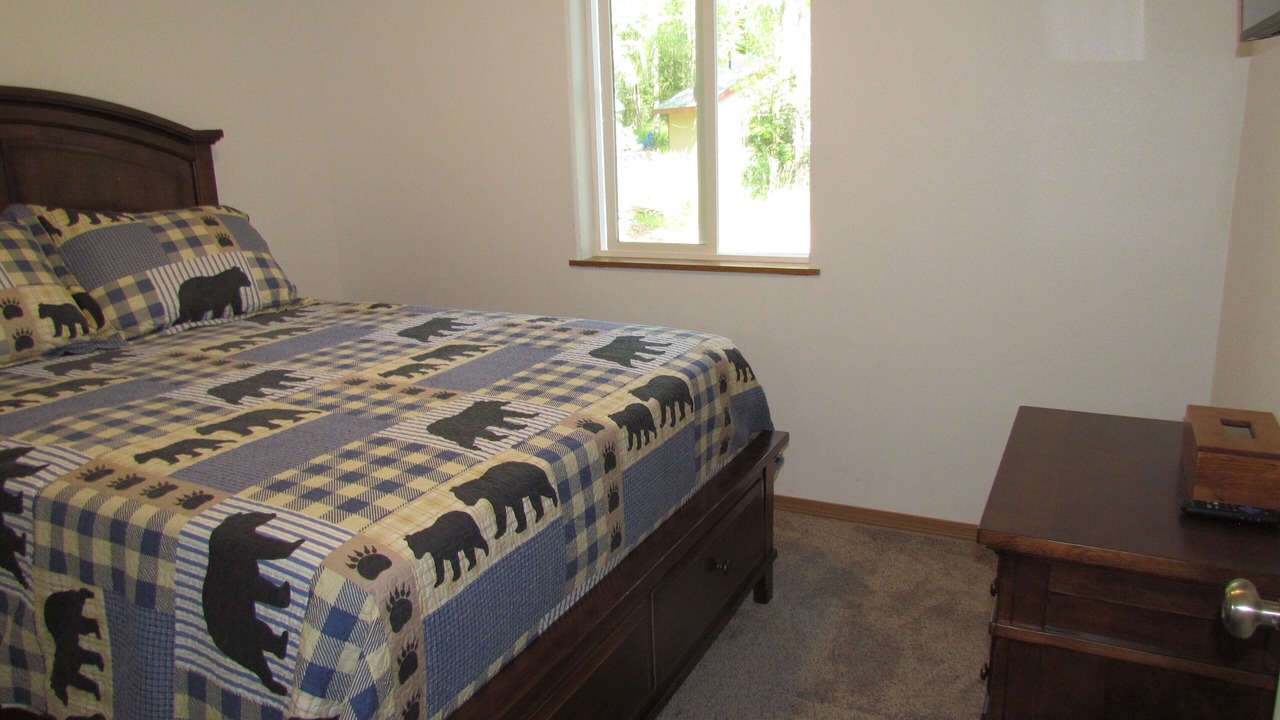 Photo of Bedroom in Talkeetna
