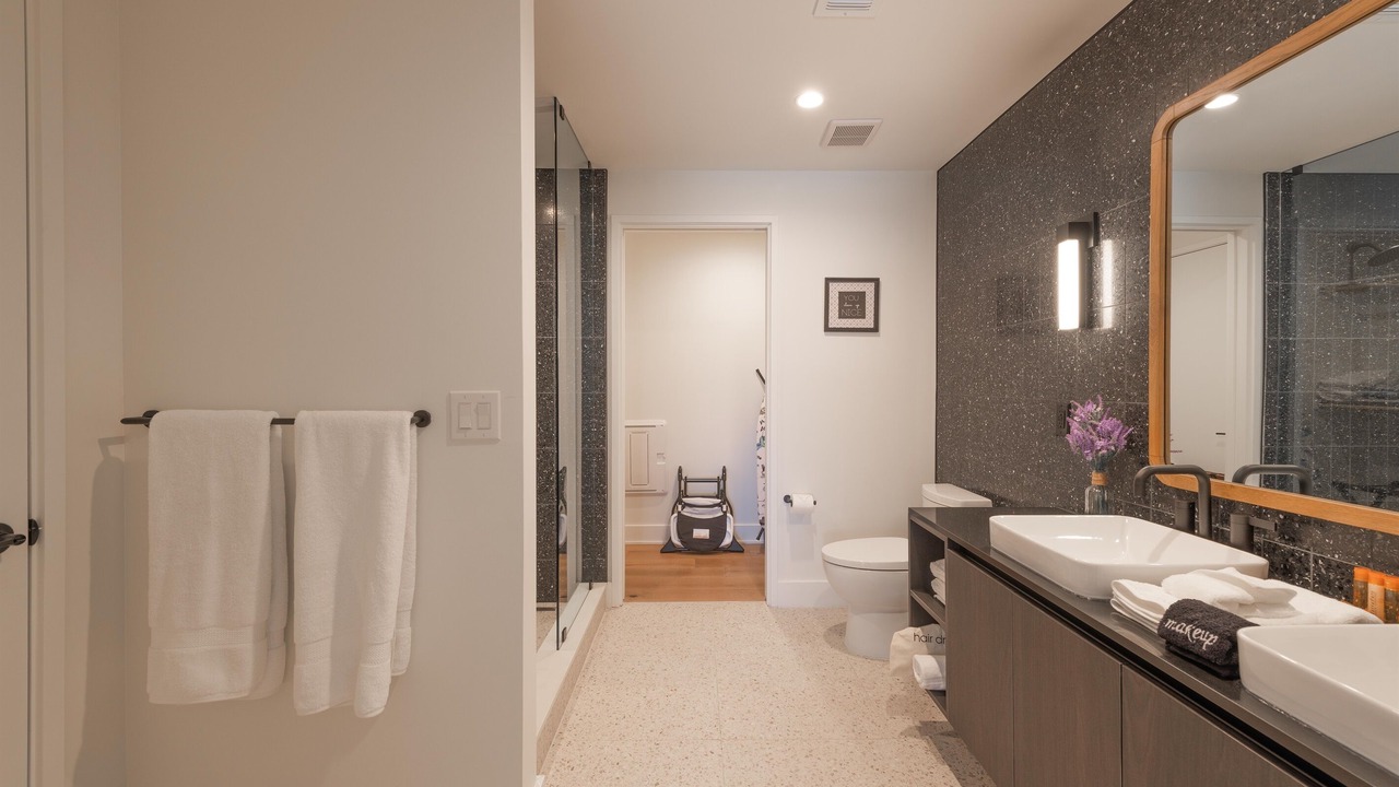 Photo of Bathroom in Rainey Street Historic District
