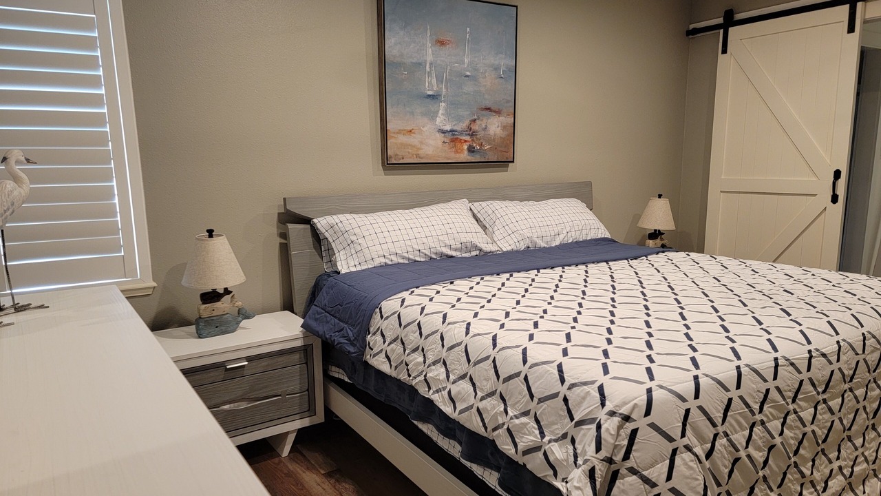 Photo of Bedroom in Bay Area