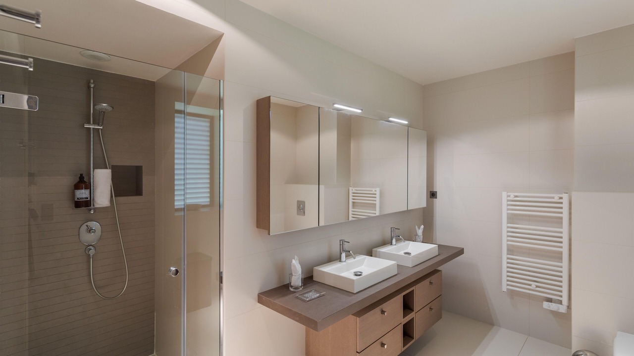 Photo of Bathroom in Rotheneuf