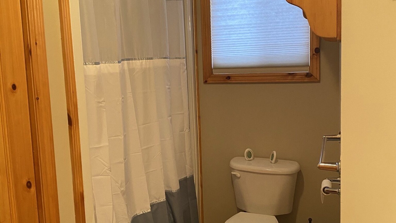 Photo of Bathroom in Windermere