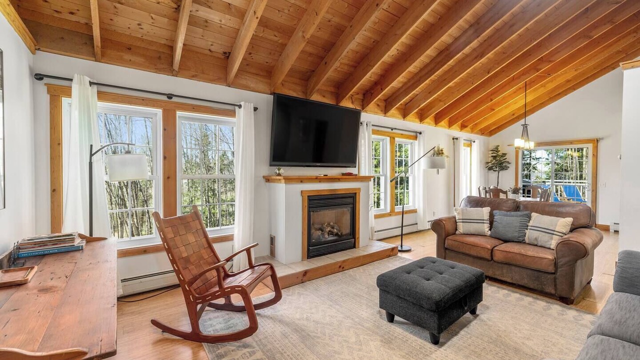 Photo of Livingroom in Stowe
