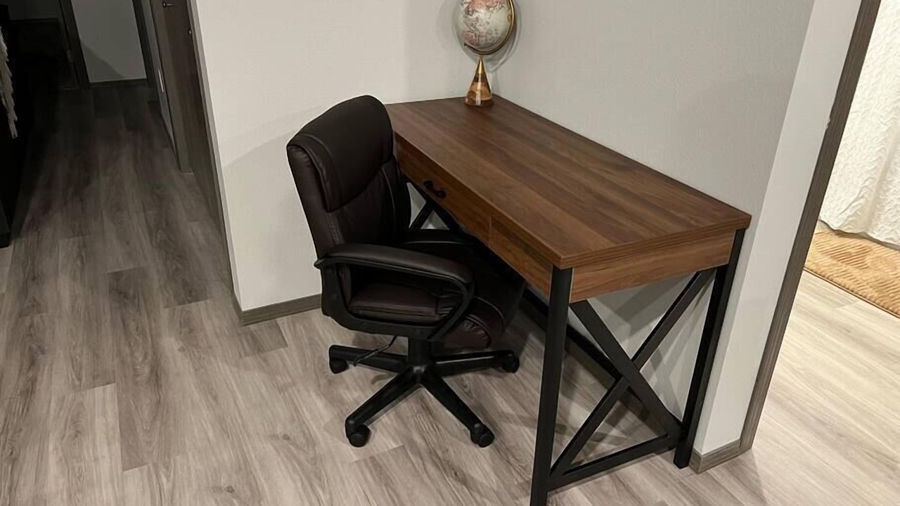 Photo of Bedroom in South Perry District