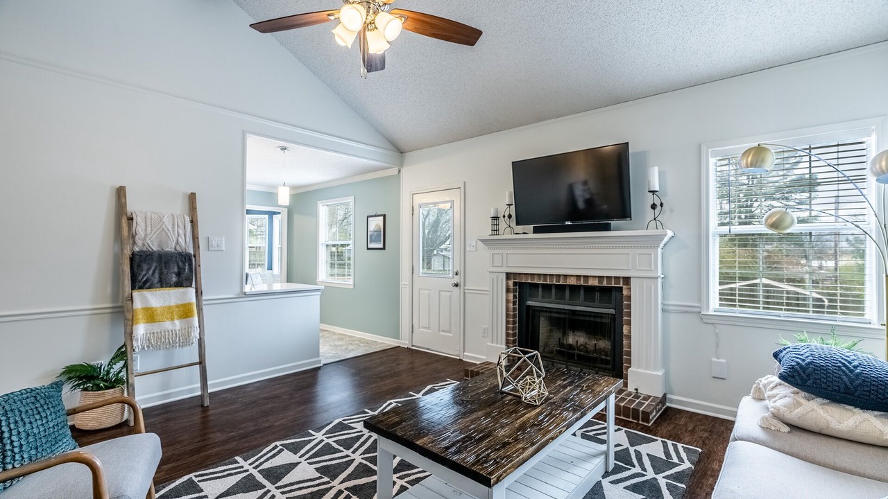 Photo of Livingroom in Sherwood