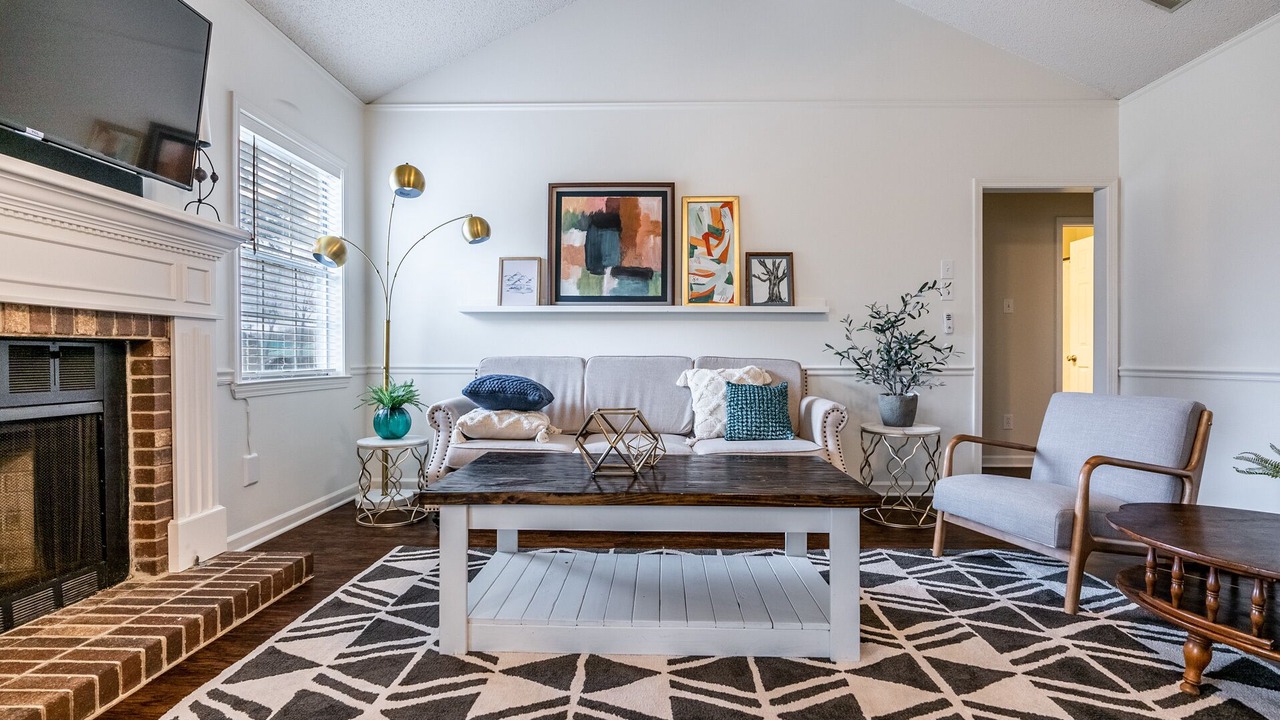Photo of Livingroom in Sherwood