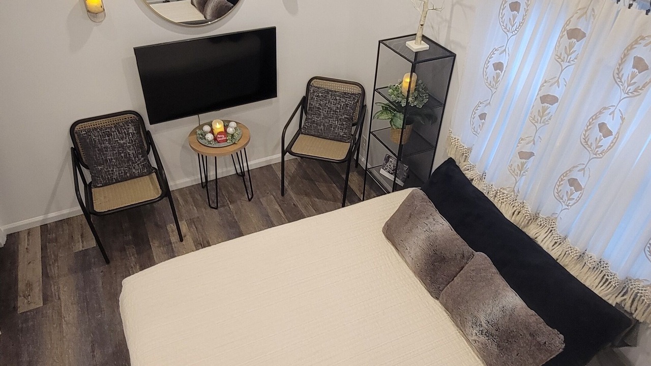 Photo of Bedroom in Alden