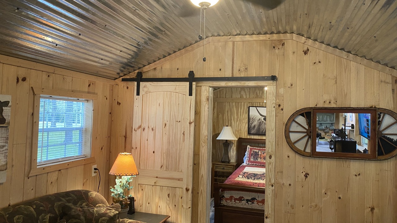 Photo of Bedroom in Centerville
