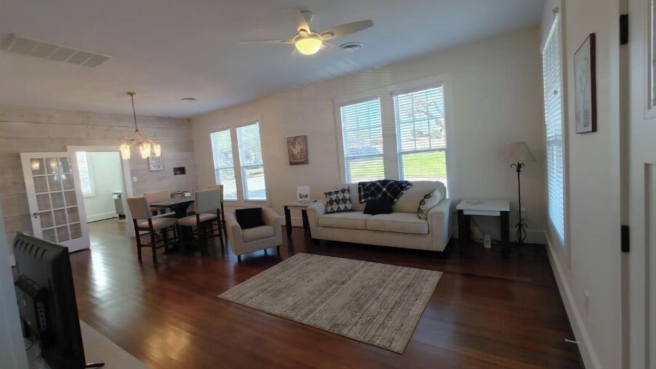 Photo of Livingroom in Brenham