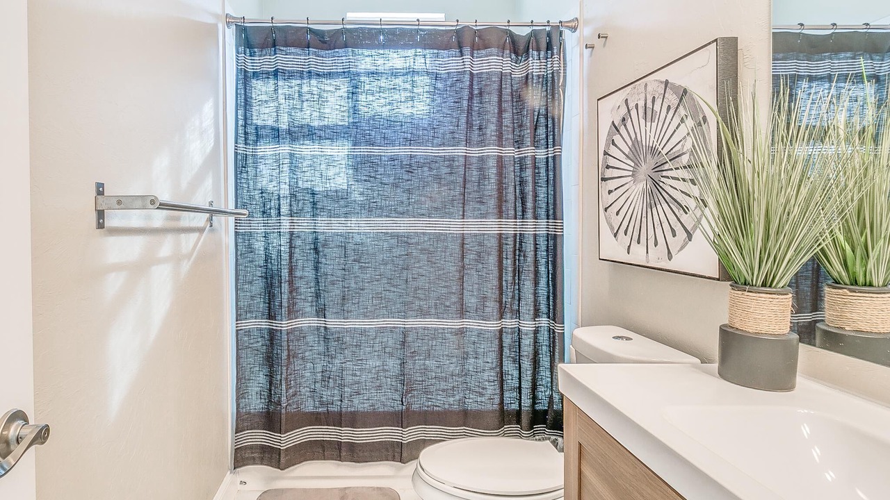 Photo of Bathroom in Central Oklahoma City