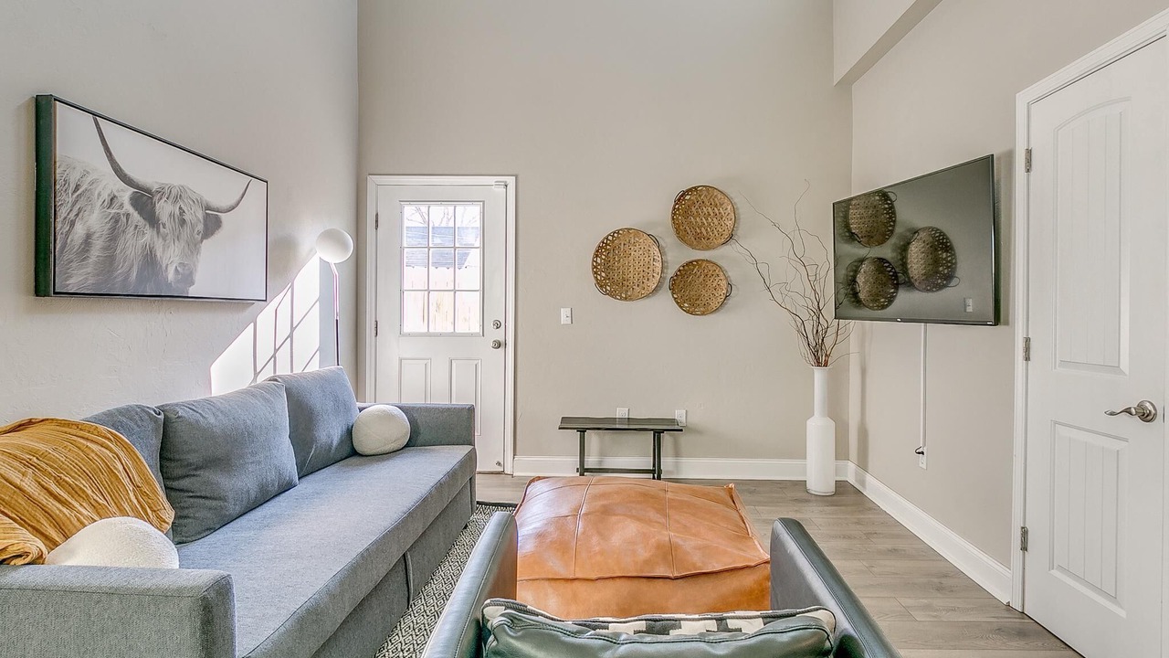 Photo of Livingroom in Central Oklahoma City