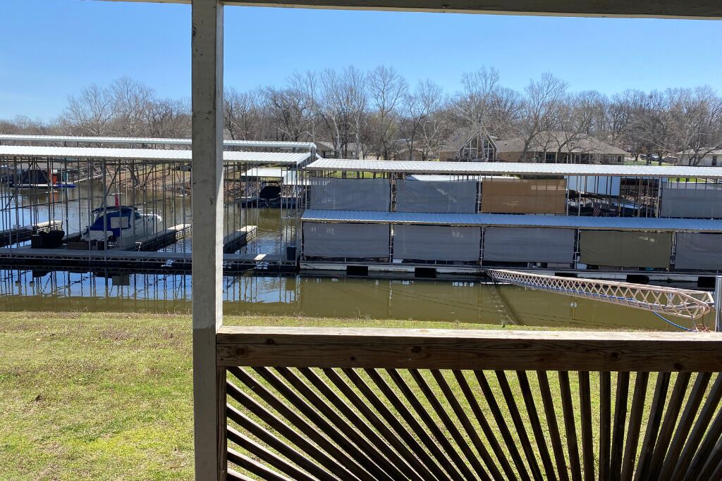 Photo of Outdoor in Cleora
