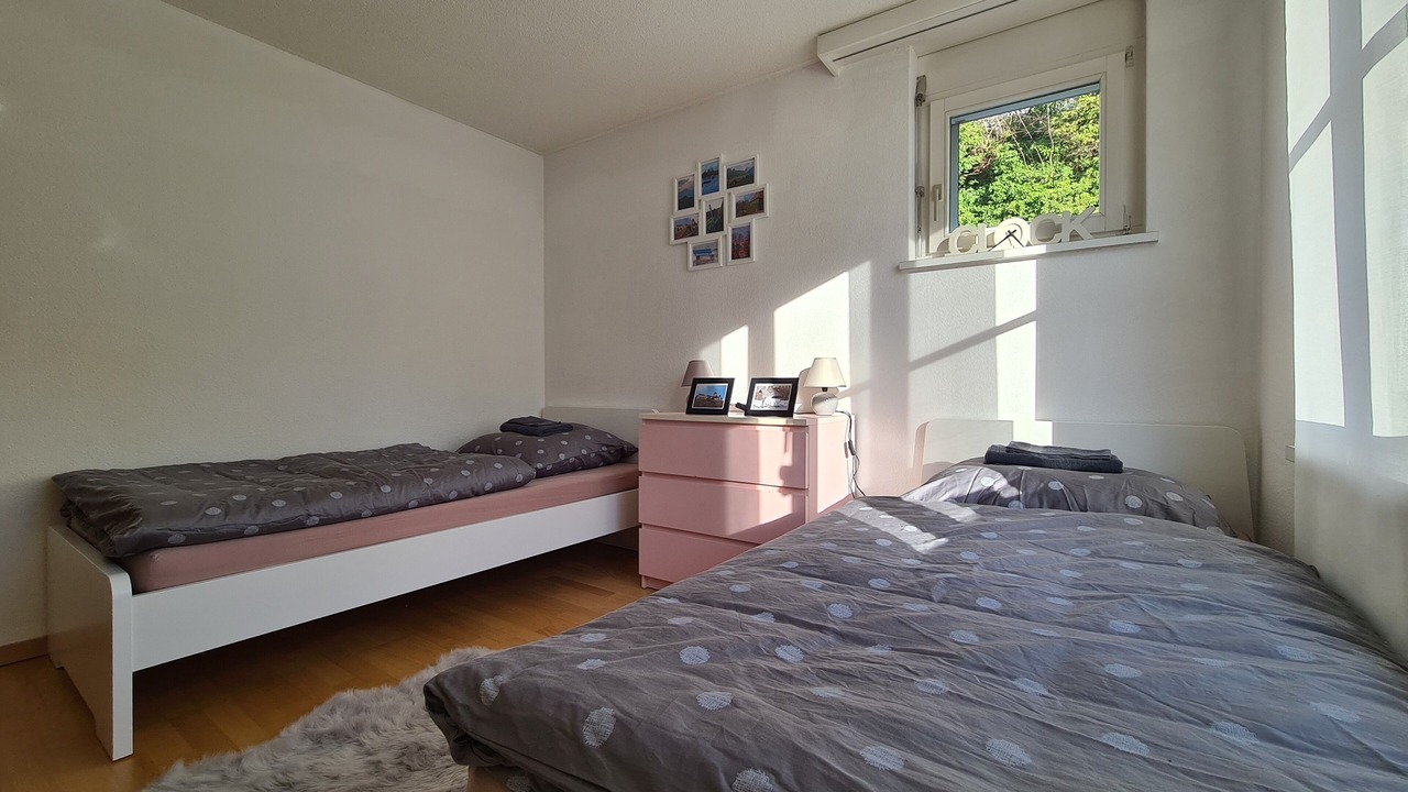 Photo of Bedroom in Staad