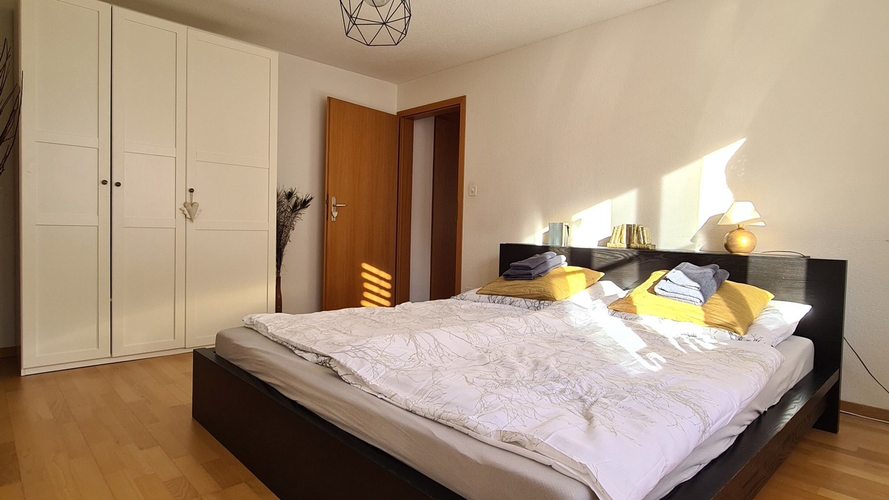 Photo of Bedroom in Staad