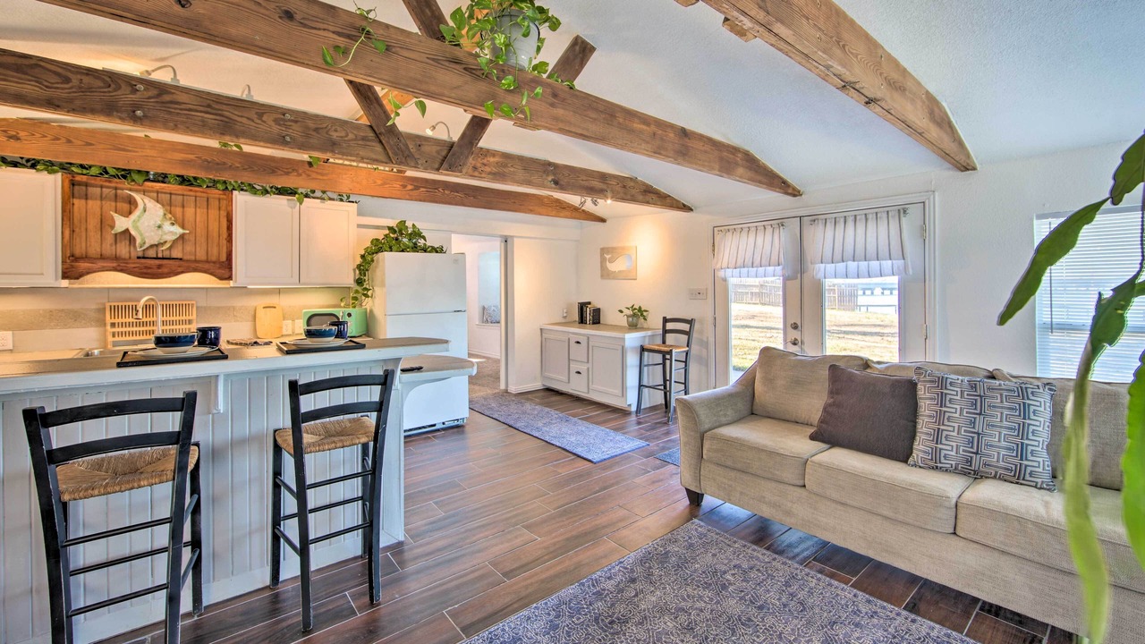 Photo of Bedroom in Carolyn Estates