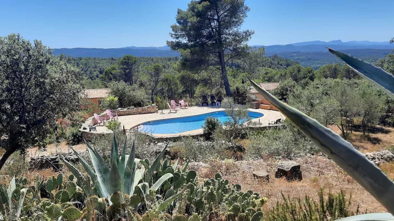 Photo of Outdoor in Entrecasteaux