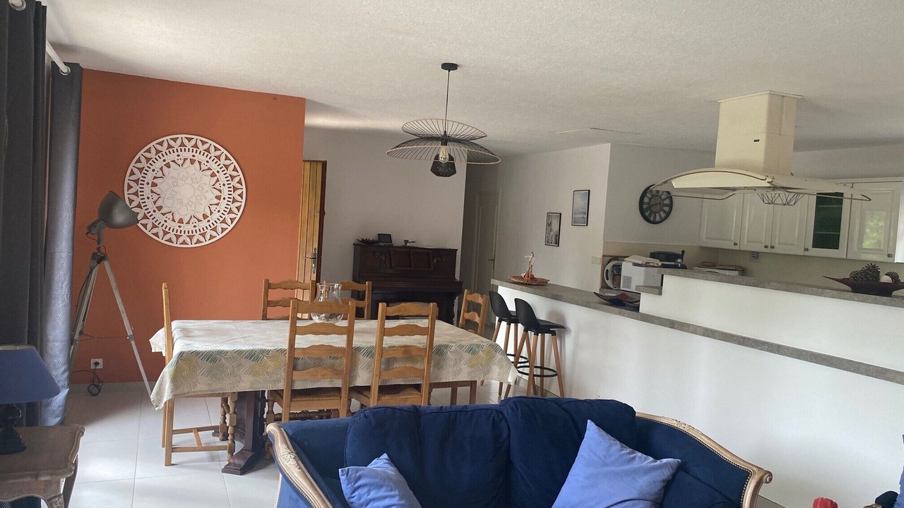 Photo of Livingroom in Saint-Paul-en-Foret