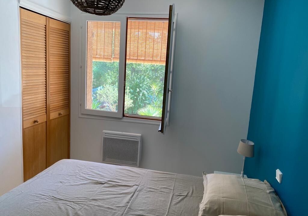 Photo of Bedroom in Saint-Paul-en-Foret