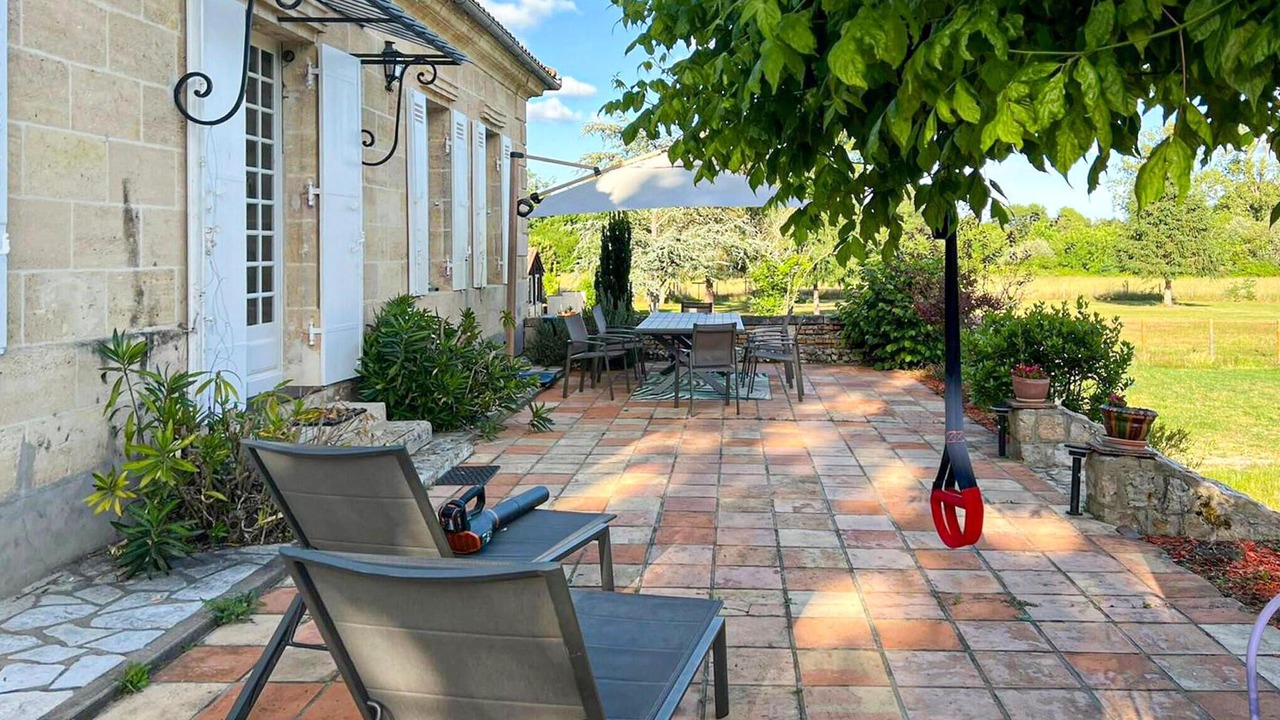 Photo of Outdoor in Saint-Christoly-de-Blaye