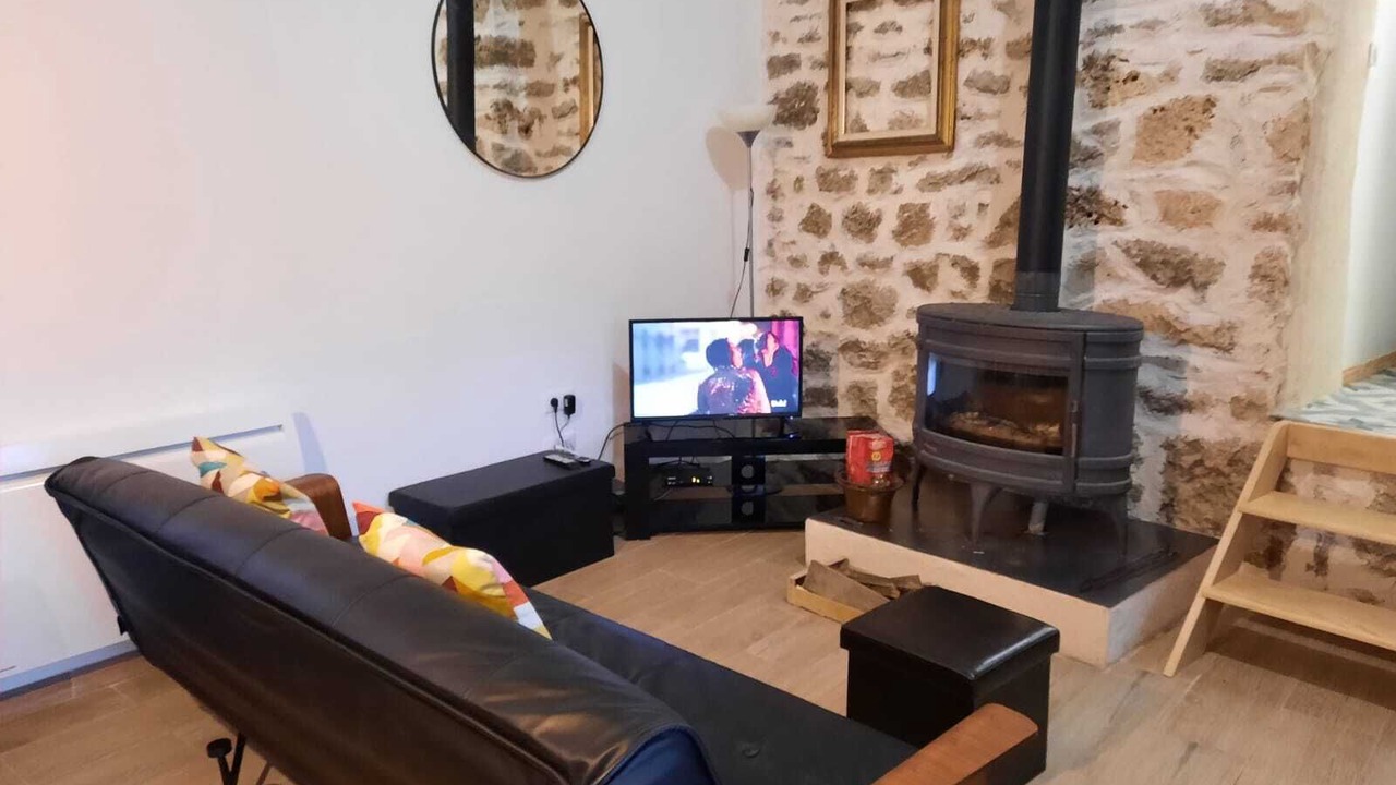 Photo of Livingroom in Laval-du-Tarn