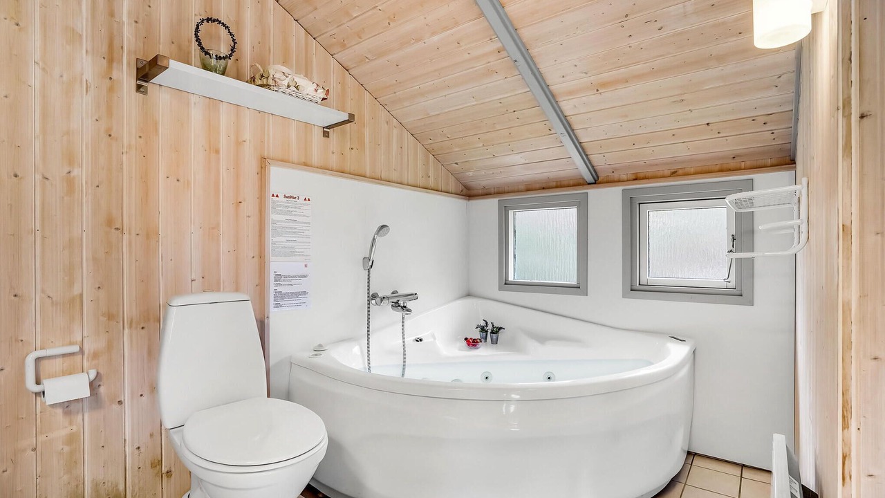 Photo of Bathroom in Øer Strand
