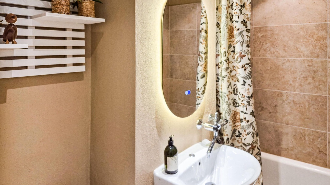 Photo of Bathroom in Faaborg