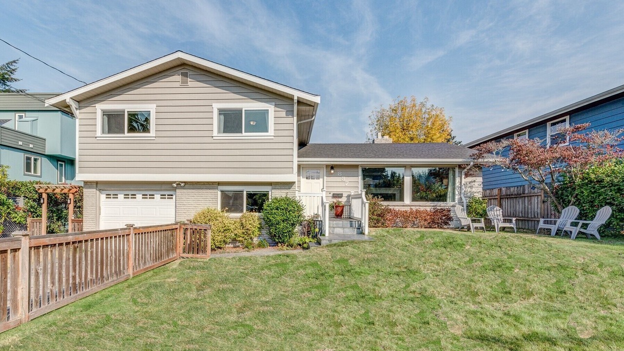 Photo of Others in The Bowl of Edmonds