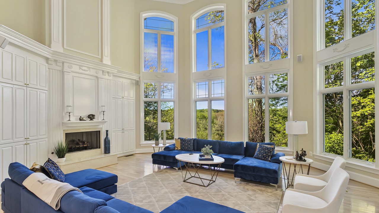 Photo of Livingroom in McLean