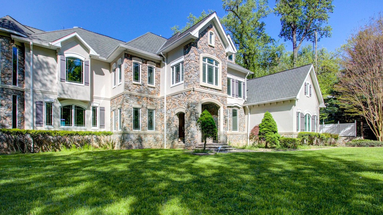 Photo of Outdoor in McLean