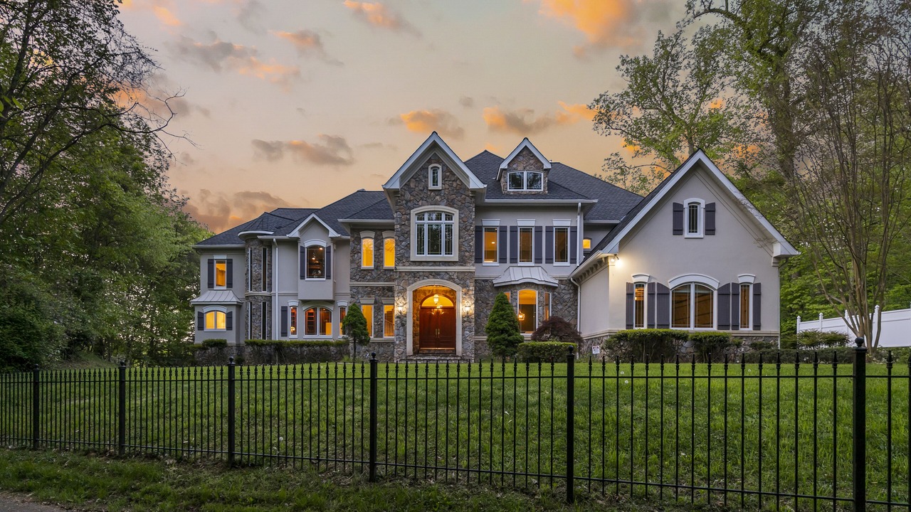 Photo of Outdoor in McLean