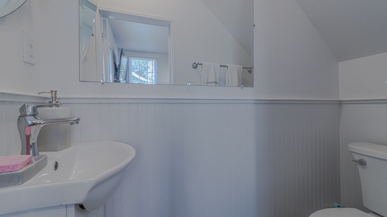 Photo of Bathroom in Irvington